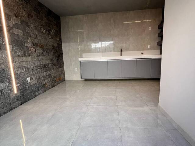 #4552 - Casa em condomínio para Venda em Feira de Santana - BA - 3