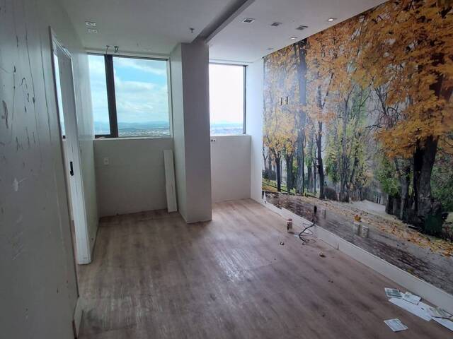 #1972 - Sala Comercial para Locação em Feira de Santana - BA