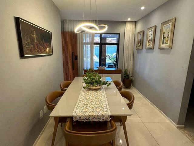 #4582 - Casa para Venda em Feira de Santana - BA