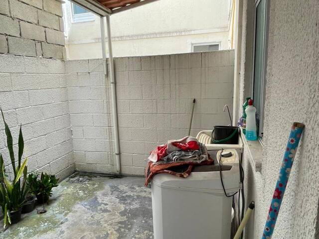 Apartamento para Locação em Feira de Santana - 2