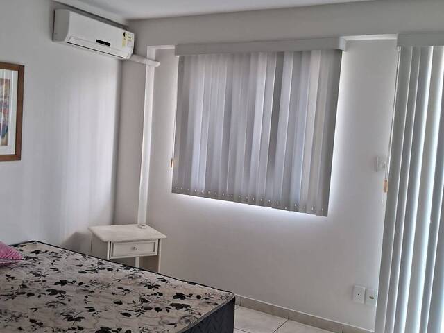 Apartamento para Locação em Feira de Santana - 4