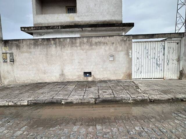 #4645 - Casa para Venda em Feira de Santana - BA - 2