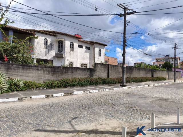 #4595 - Casa para Venda em Feira de Santana - BA - 1