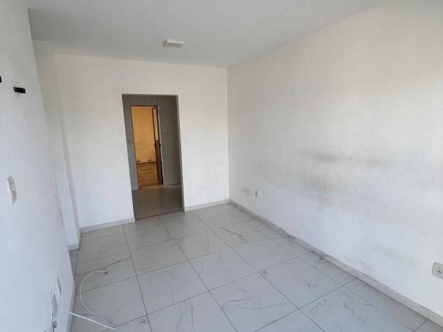 #4689 - Casa em condomínio para Venda em Feira de Santana - BA