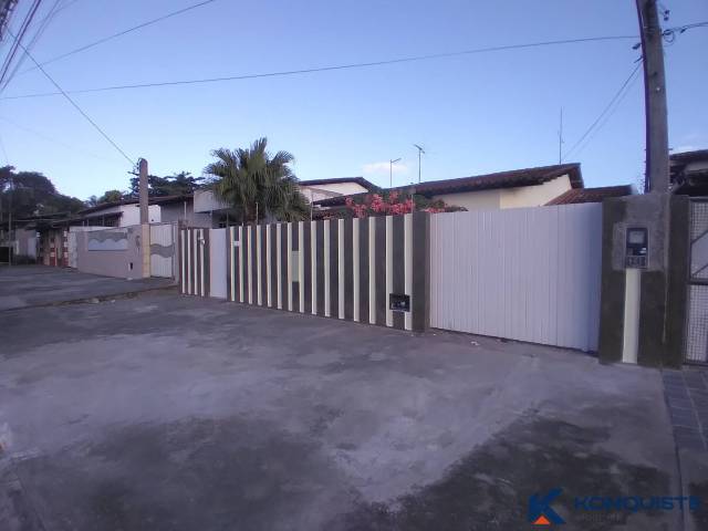 #4701 - Casa para Venda em Feira de Santana - BA - 2