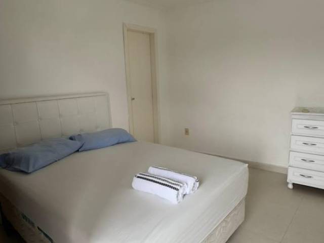 Casa em condomínio para Venda em Camaçari - 4