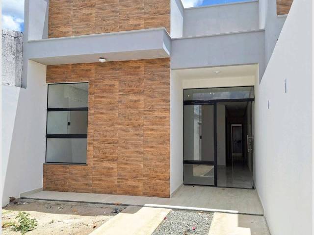 #4728 - Casa para Venda em Feira de Santana - BA - 2