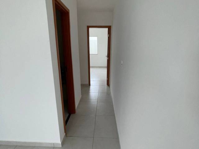 #4733 - Casa para Venda em Feira de Santana - BA