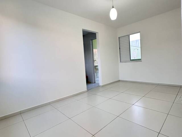 #4357 - Casa em condomínio para Locação em Feira de Santana - BA