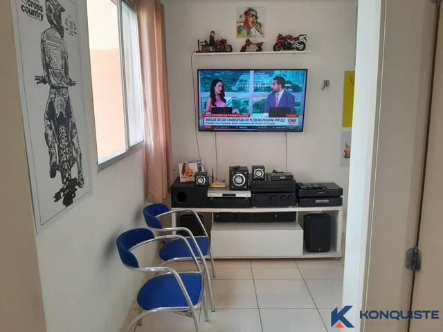 Apartamento para Venda em Feira de Santana - 4