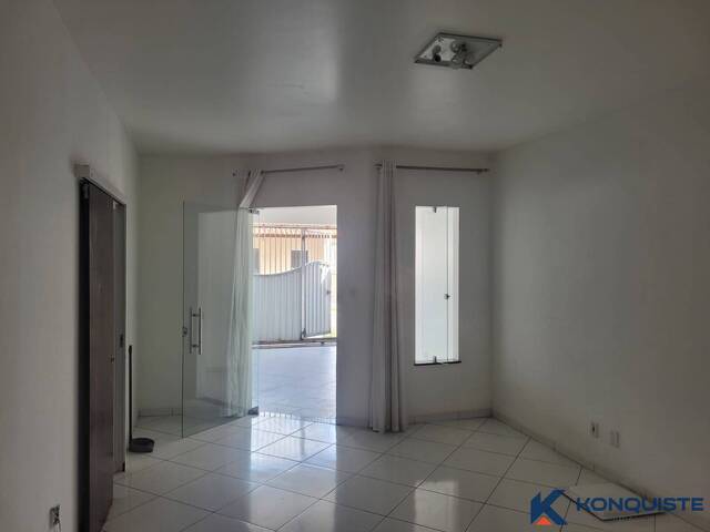 #4765 - Casa para Venda em Feira de Santana - BA