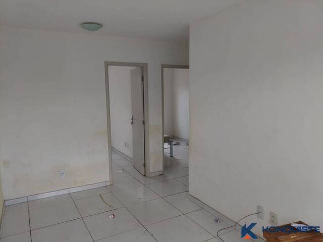 Casa em condomínio para Venda em Feira de Santana - 4