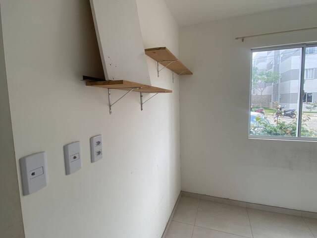 #4777 - Apartamento para Venda em Feira de Santana - BA