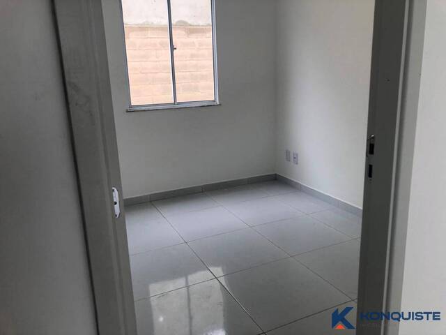 #4794 - Casa em condomínio para Venda em Feira de Santana - BA