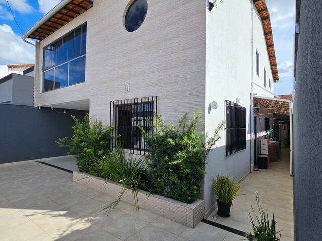 Casa para Venda em Feira de Santana - 5