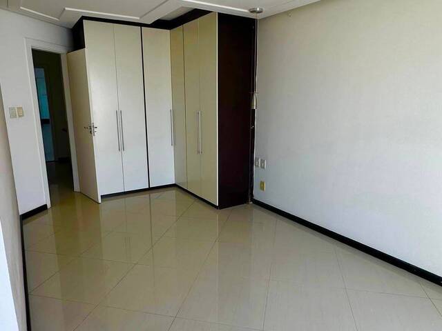 Casa em condomínio para Venda em Feira de Santana - 4