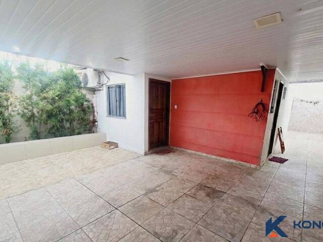 #4859 - Casa para Venda em Feira de Santana - BA