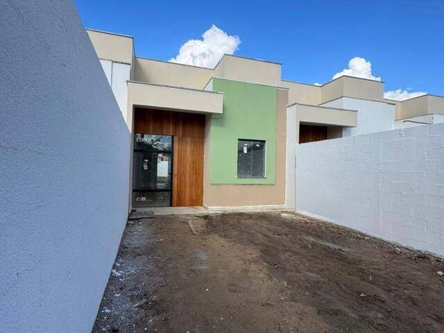 Casa para Venda em Feira de Santana - 4