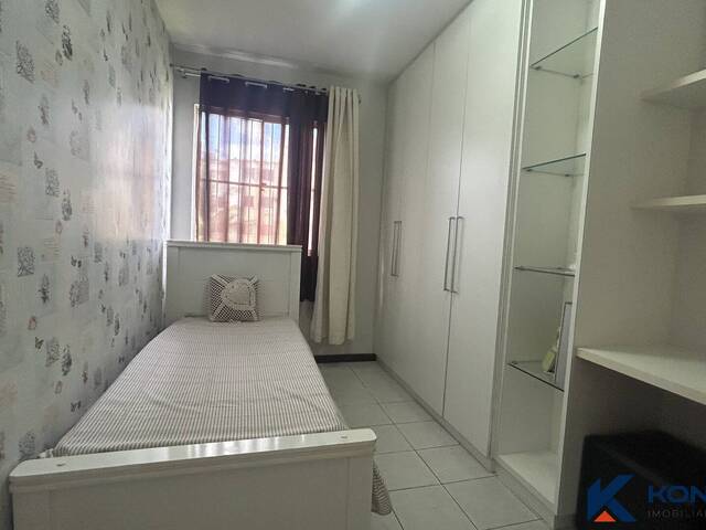 Apartamento para Venda em Feira de Santana - 4