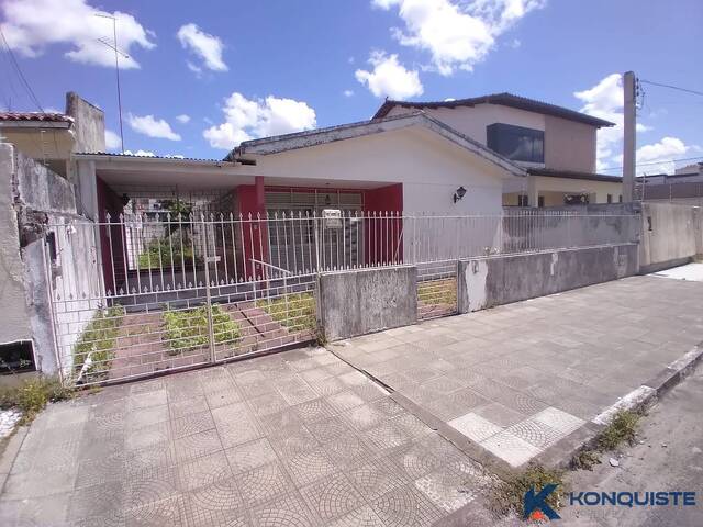 #4879 - Casa para Venda em Feira de Santana - BA - 2