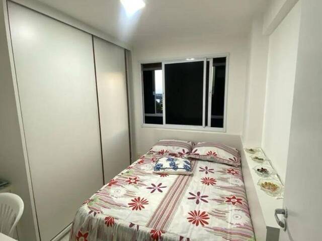 Apartamento para Venda em Feira de Santana - 5