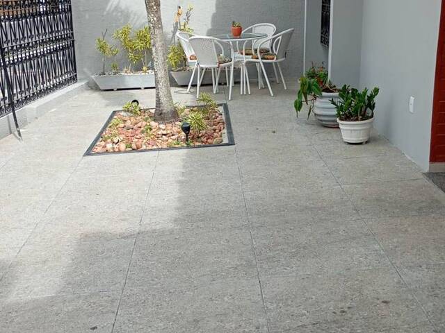 #4891 - Casa para Venda em Feira de Santana - BA