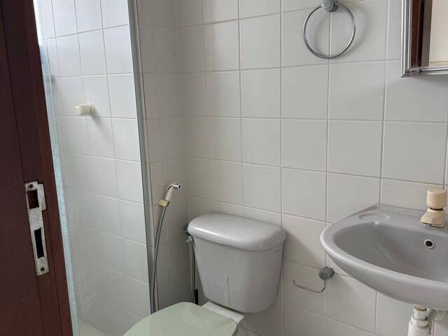 Apartamento para Venda em Feira de Santana - 4
