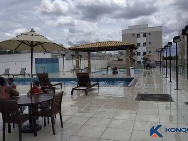Apartamento para Venda em Feira de Santana - 5