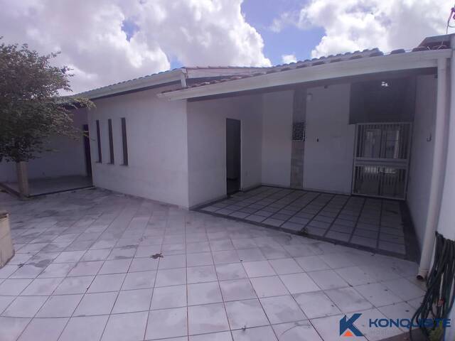 Casa em condomínio para Venda em Feira de Santana - 4