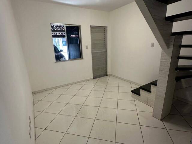 #4928 - Casa em condomínio para Venda em Feira de Santana - BA