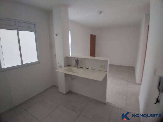 Apartamento para Venda em Feira de Santana - 5