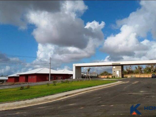 Terreno para Venda em Feira de Santana - 4