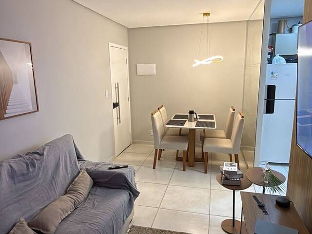 Apartamento para Venda em Feira de Santana - 4