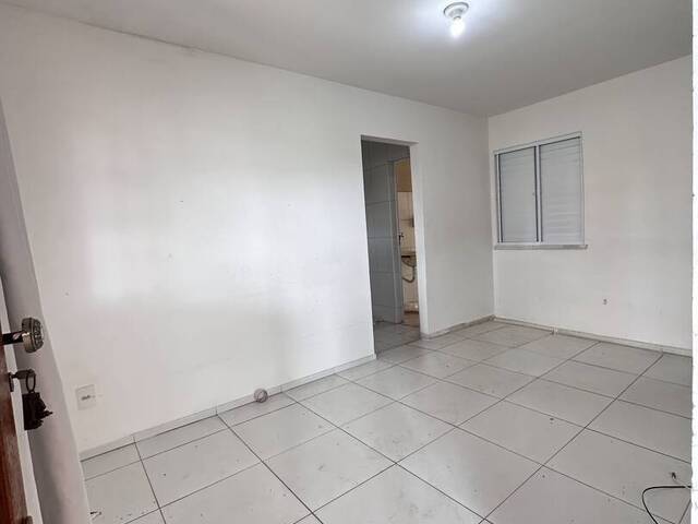 Casa em condomínio para Venda em Feira de Santana - 2