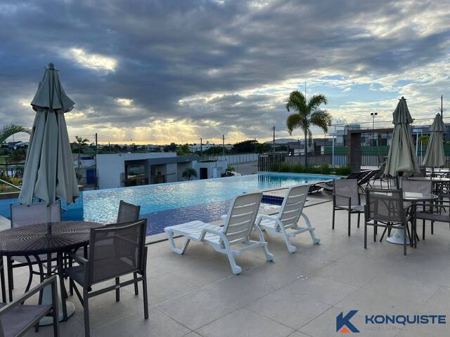 Casa para Venda em Feira de Santana - 2