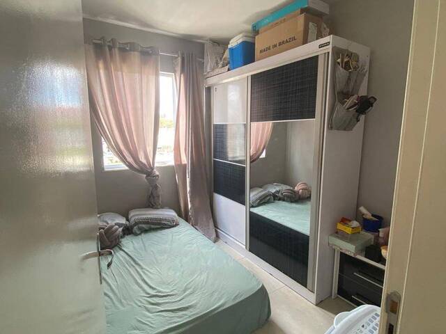 Apartamento para Venda em Feira de Santana - 4