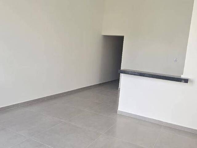 Casa para Venda em Feira de Santana - 4