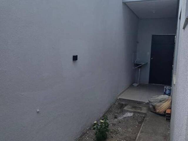 Casa para Venda em Feira de Santana - 3