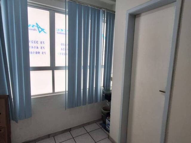 Sala Comercial para Venda em Feira de Santana - 3