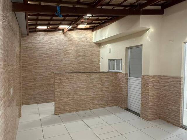 Casa em condomínio para Venda em Feira de Santana - 2