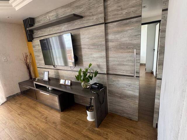 Apartamento para Venda em Feira de Santana - 2