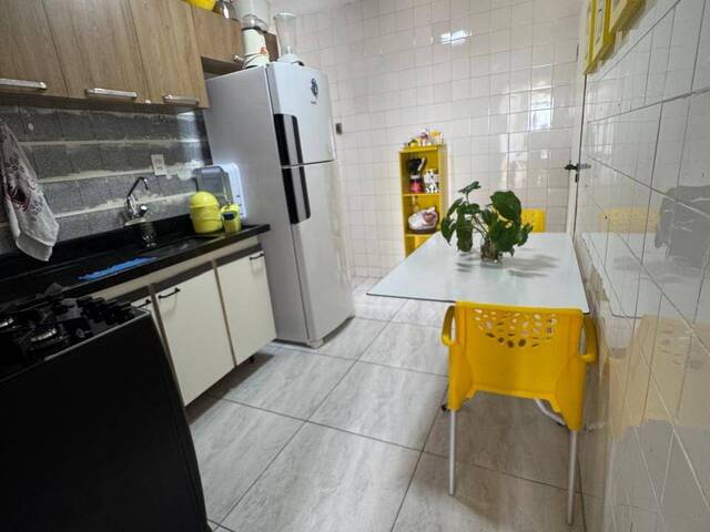 Apartamento para Venda em Feira de Santana - 3