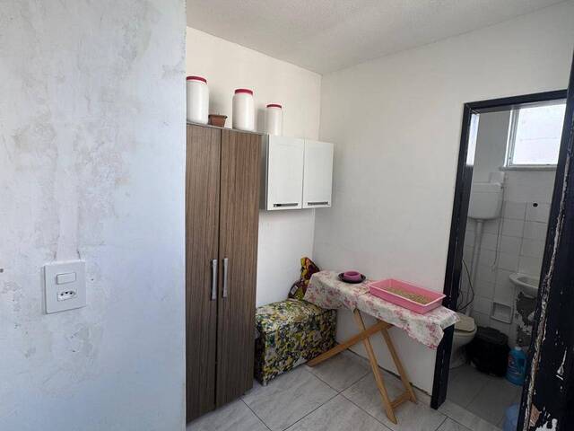 Apartamento para Venda em Feira de Santana - 5