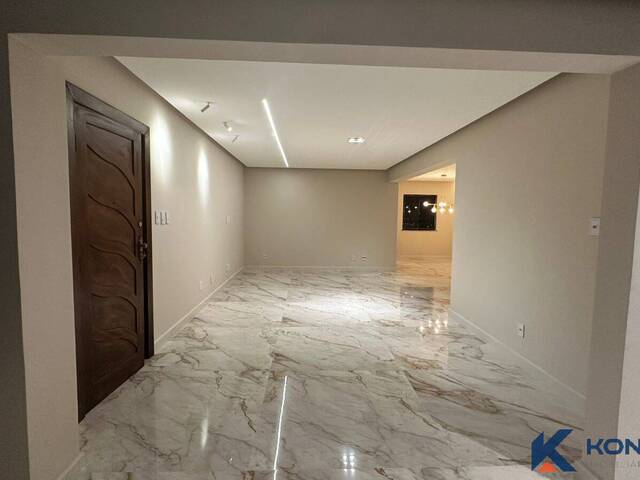 Apartamento para Venda em Feira de Santana - 3