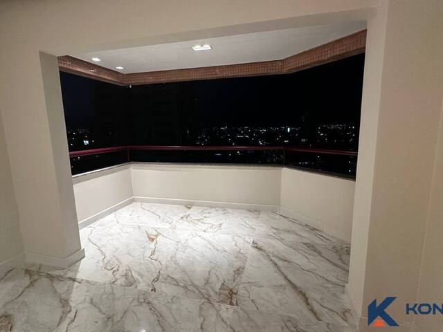 Apartamento para Venda em Feira de Santana - 2