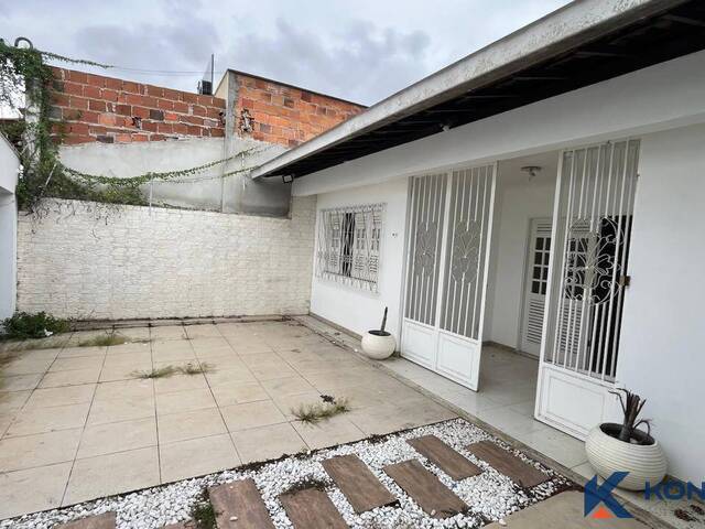 Casa para Venda em Feira de Santana - 5