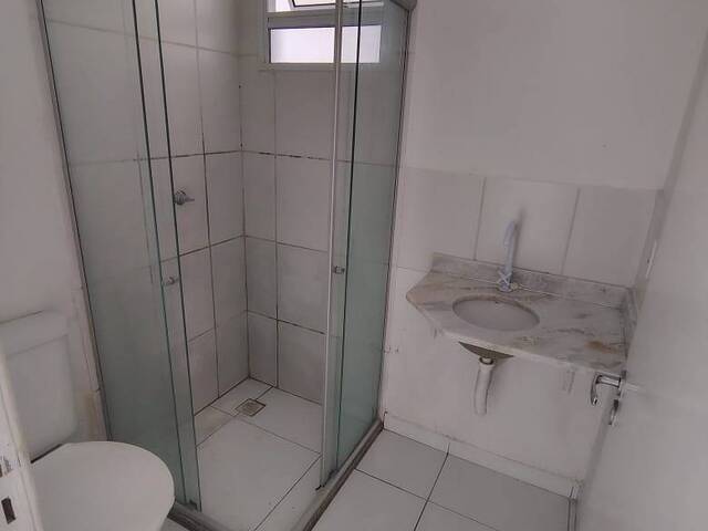 Casa em condomínio para Venda em Feira de Santana - 4