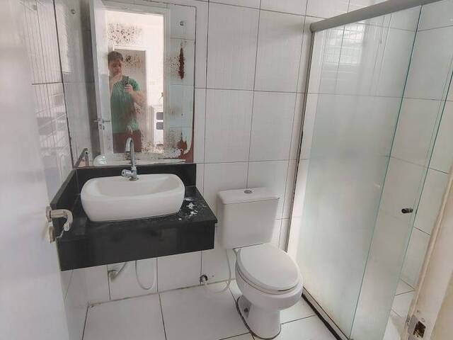Casa em condomínio para Venda em Feira de Santana - 5