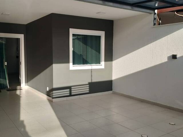 Casa para Venda em Feira de Santana - 3