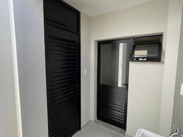 Casa em condomínio para Venda em Feira de Santana - 2